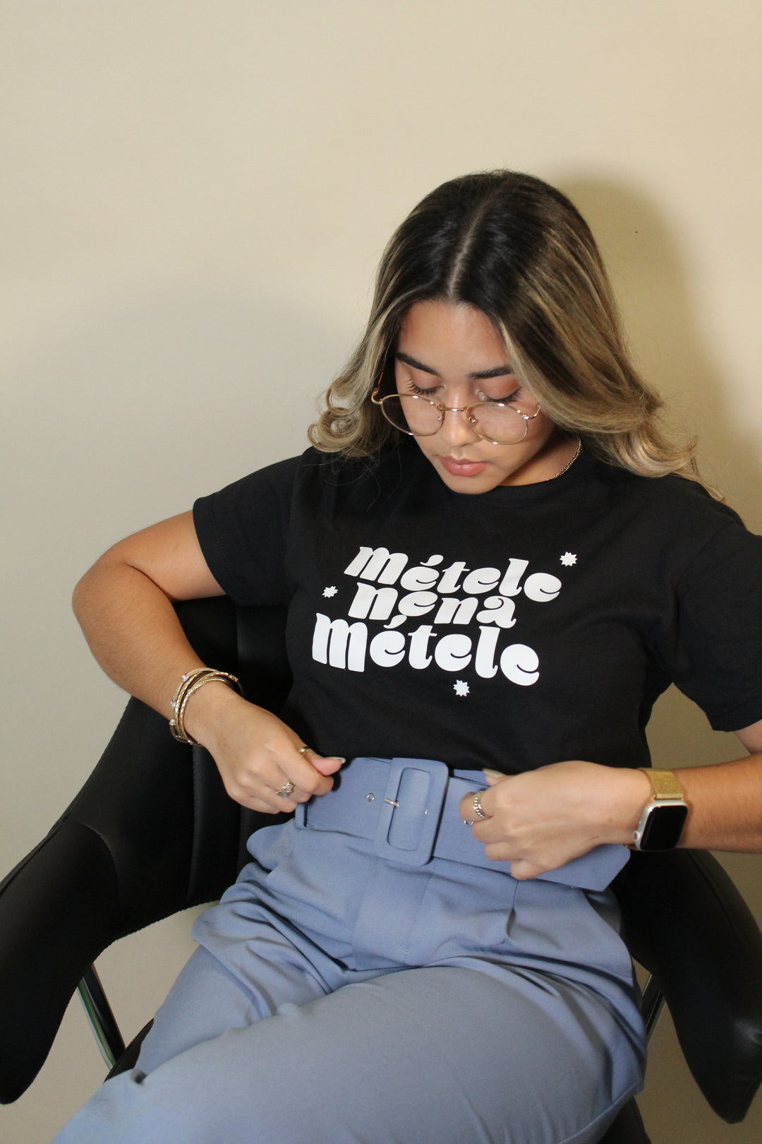 Self Made by Ecom, cero lloriqueo, métele nena, camisa, tiempo, uso, faldas, pantalones de vestir, mahones, cortos, joggers, ropa deportiva, moods, negra, crop top, tamaño, blanca, regular, lavado a mano, inversa, material, algodón, polyester, ligera, trópico, arte.