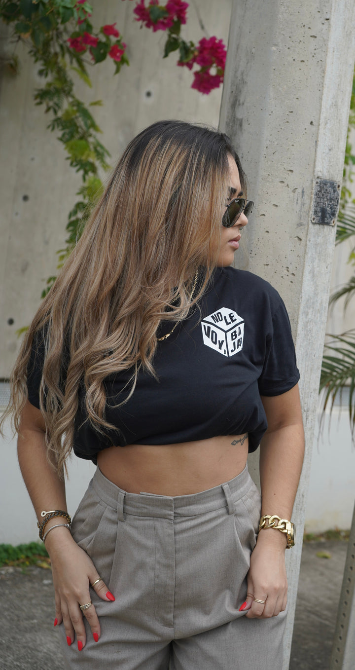 NO LE VOY A BAJAR - TEE